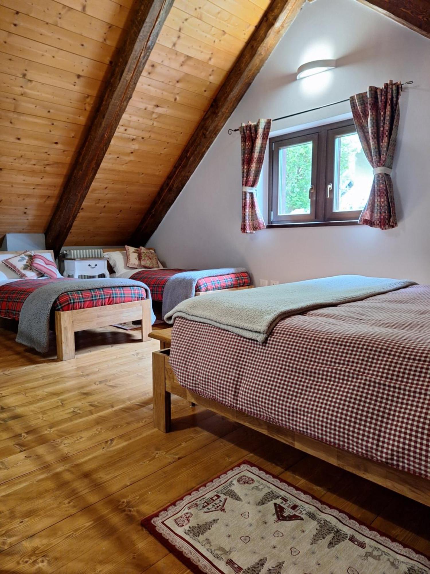 Locanda Del Sasso Rooms Crodo Exterior photo